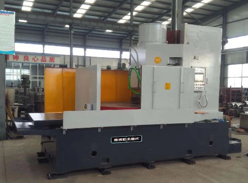 長時間停機前，如何對立軸圓臺平面磨床進行保養？